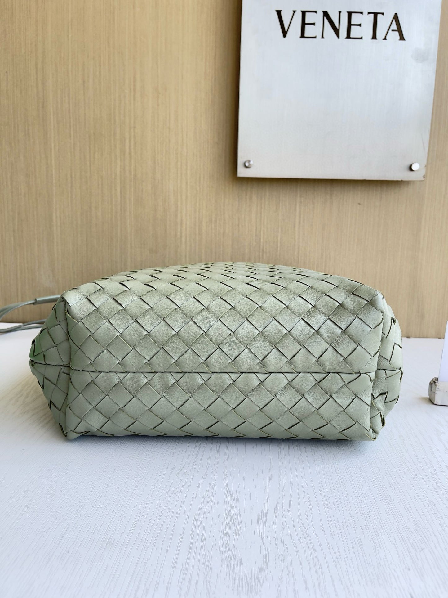 BV Sardine Hobo Bag 44x13x40cm