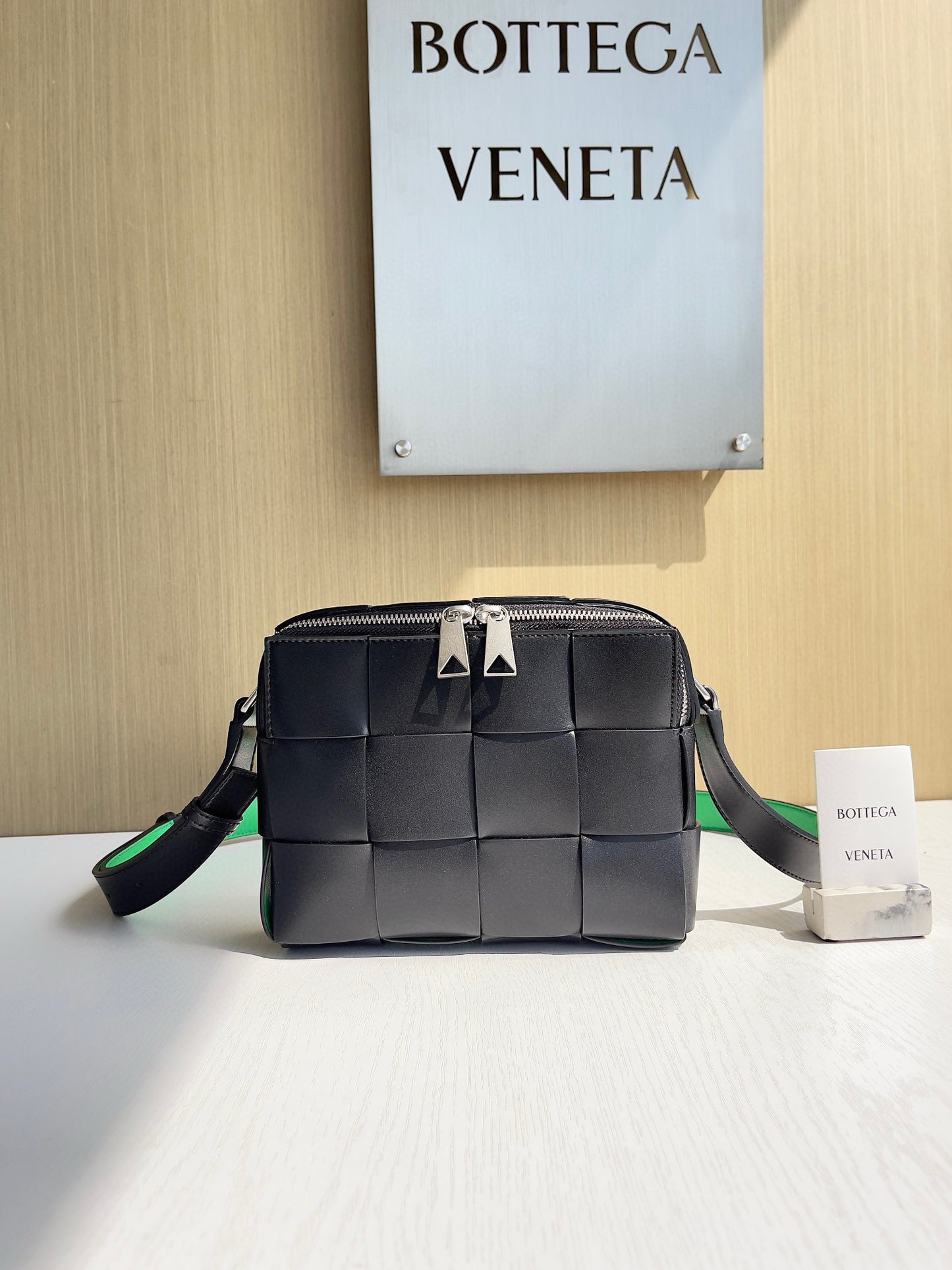 BV Intrecciato Cassette Camera Bag