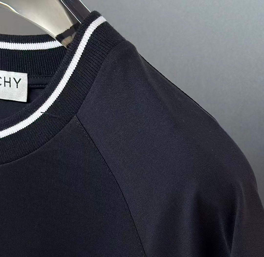Givenchy T-Shirt