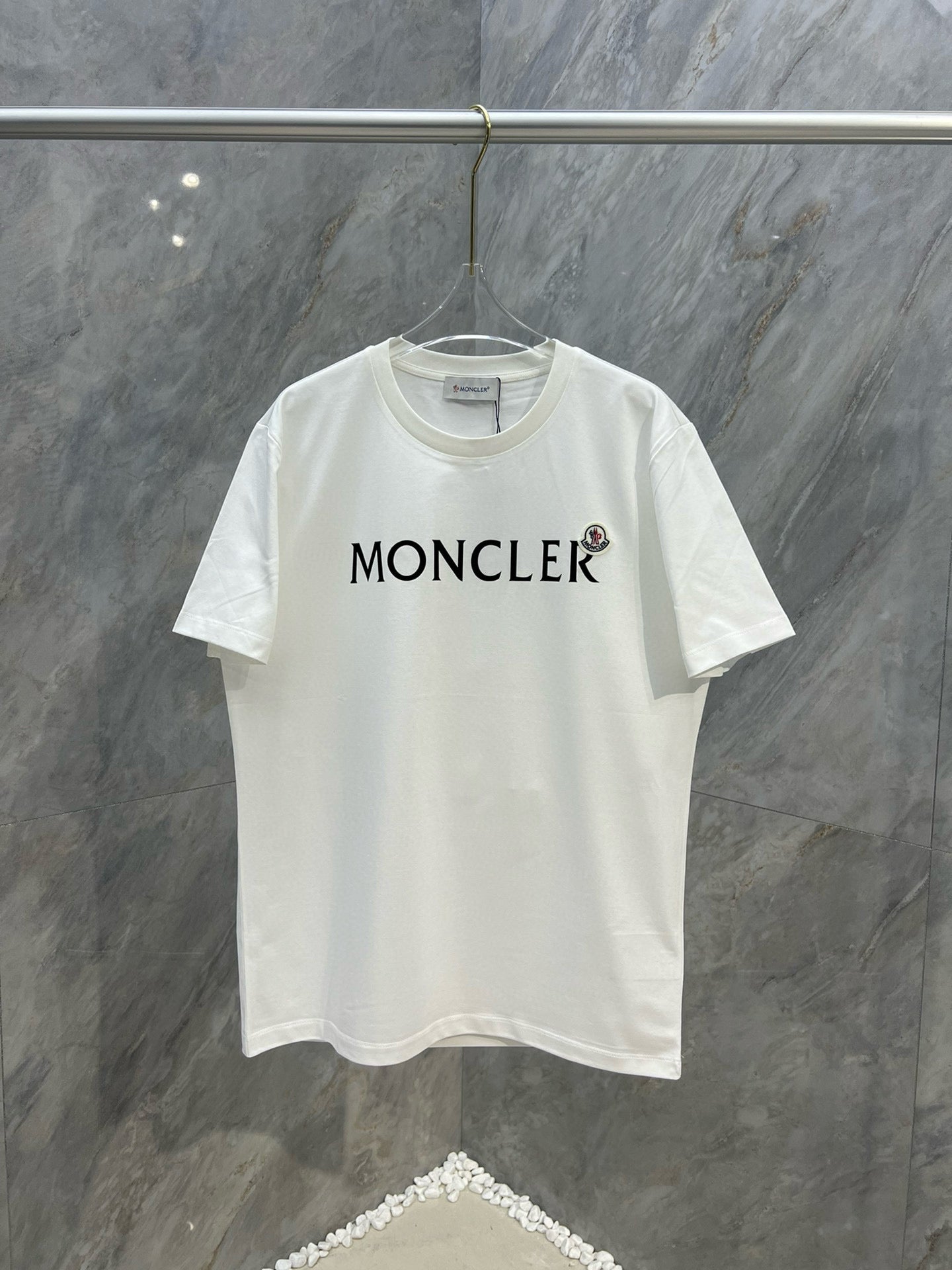 Moncler T-shirt