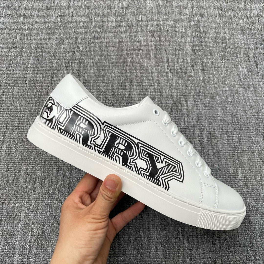 Burberry Sneakers