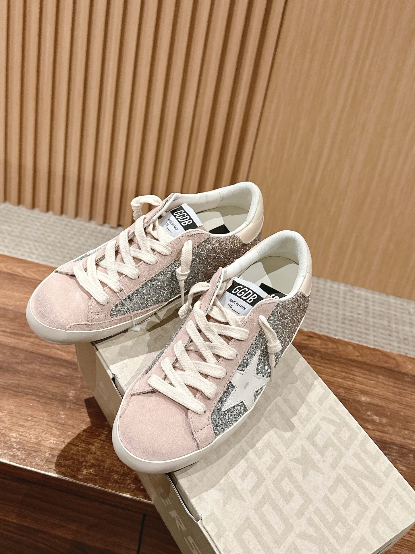 Golden Goose Sneaker