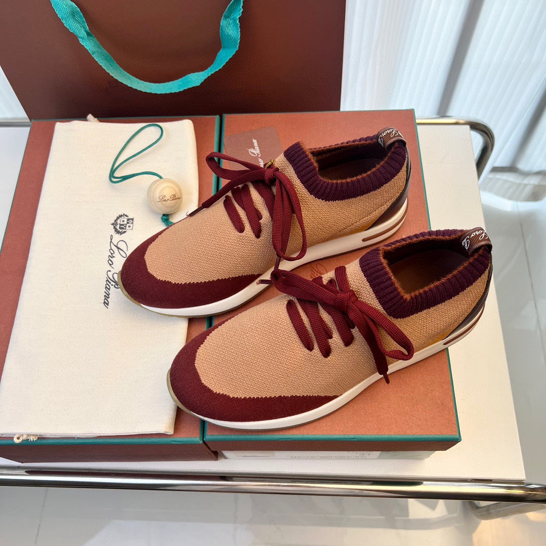 LP Sneakers