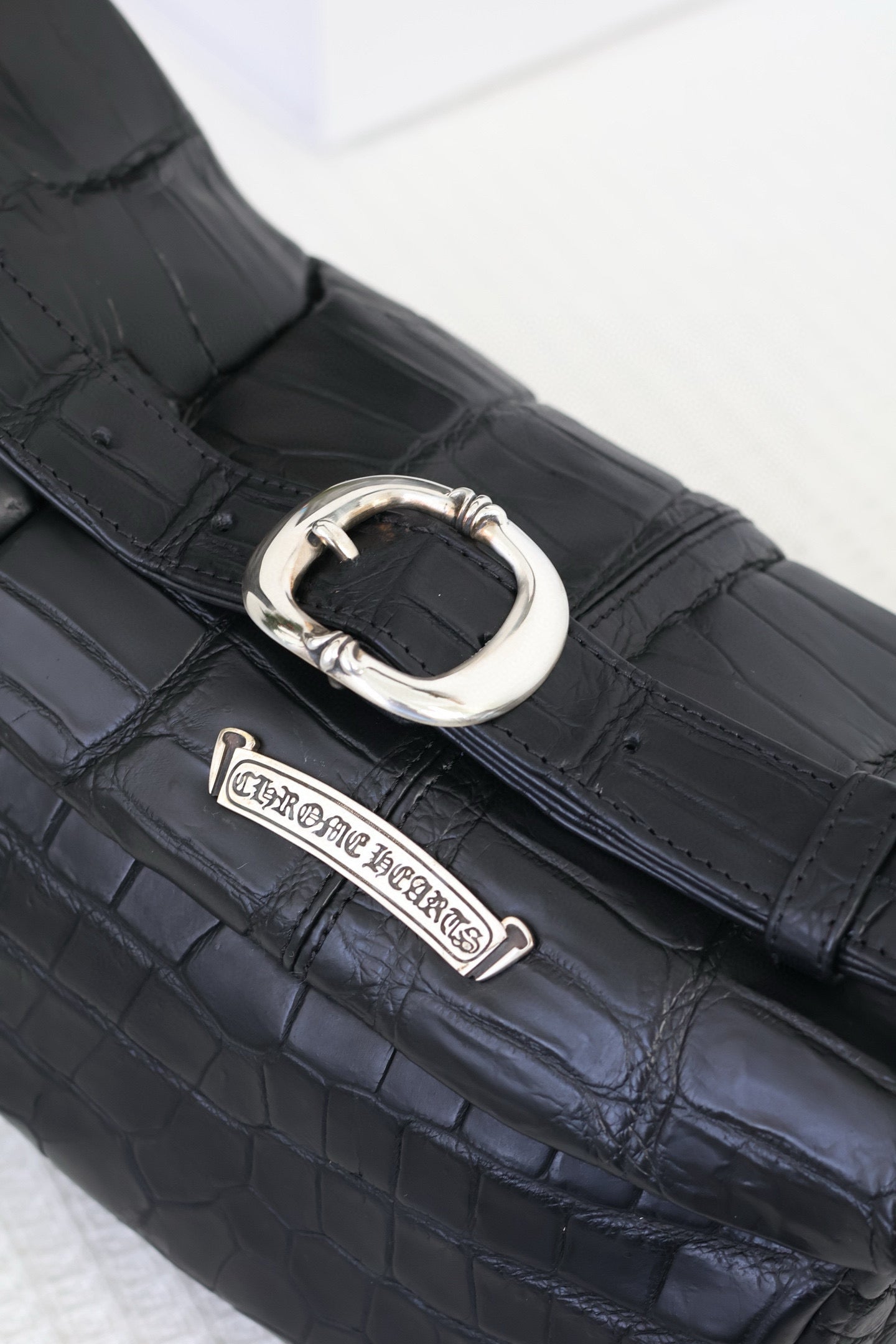CH Crocodile-Embossed Snat Pack Waist Bag