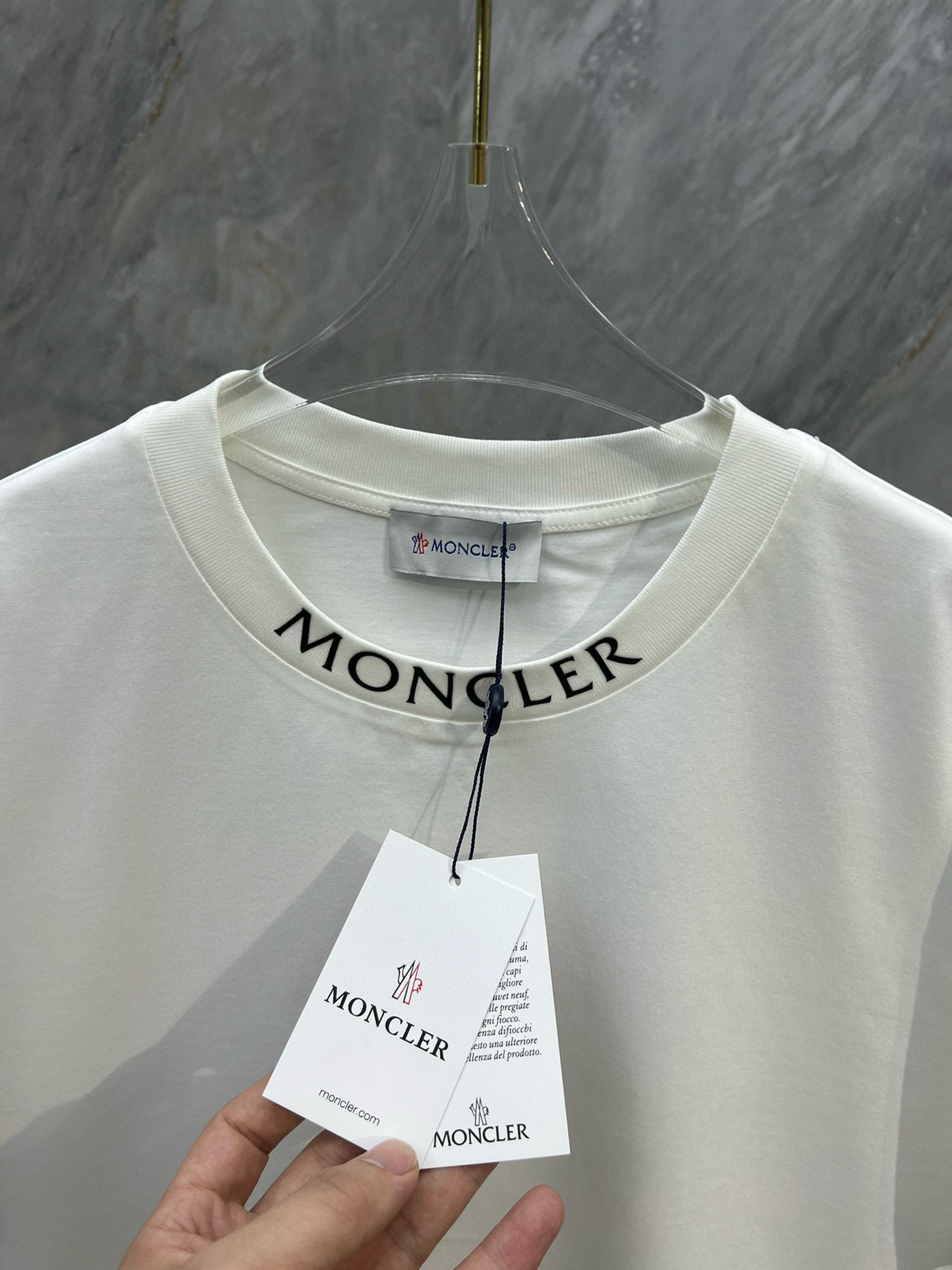 Moncler T-shirt