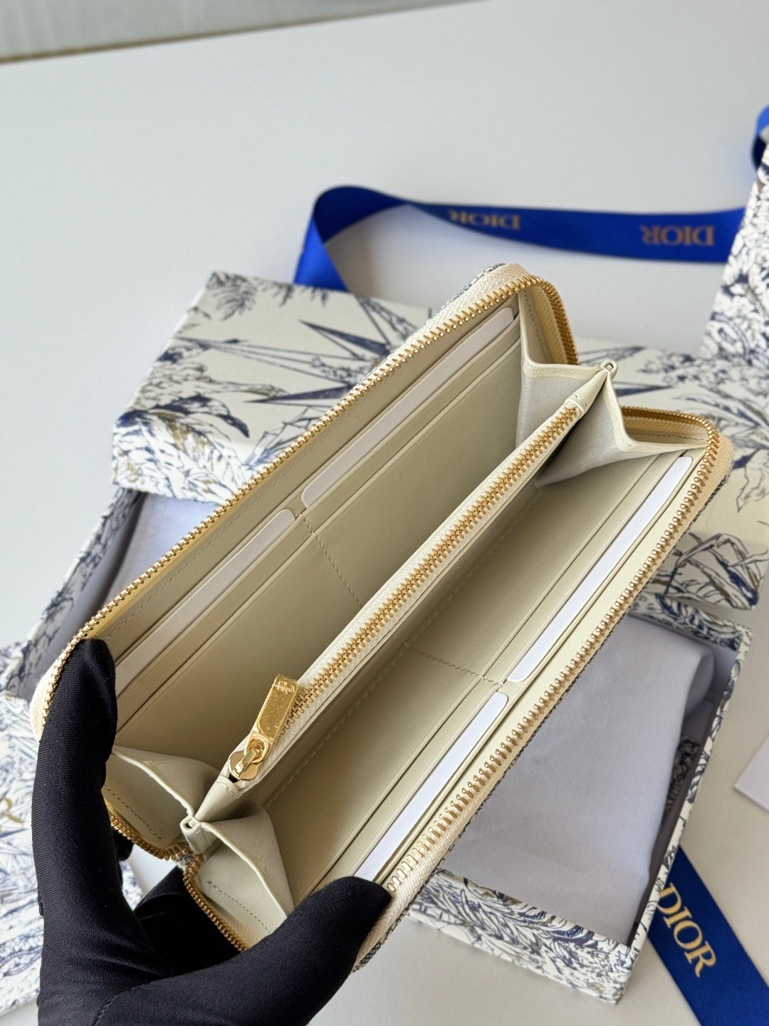 Dior Wallet