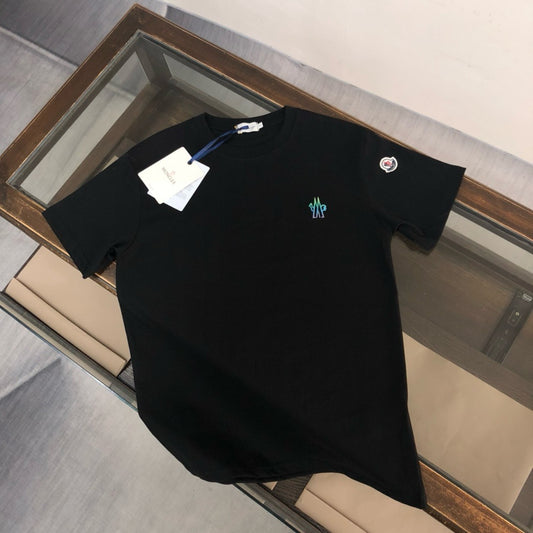 Moncler T-shirt