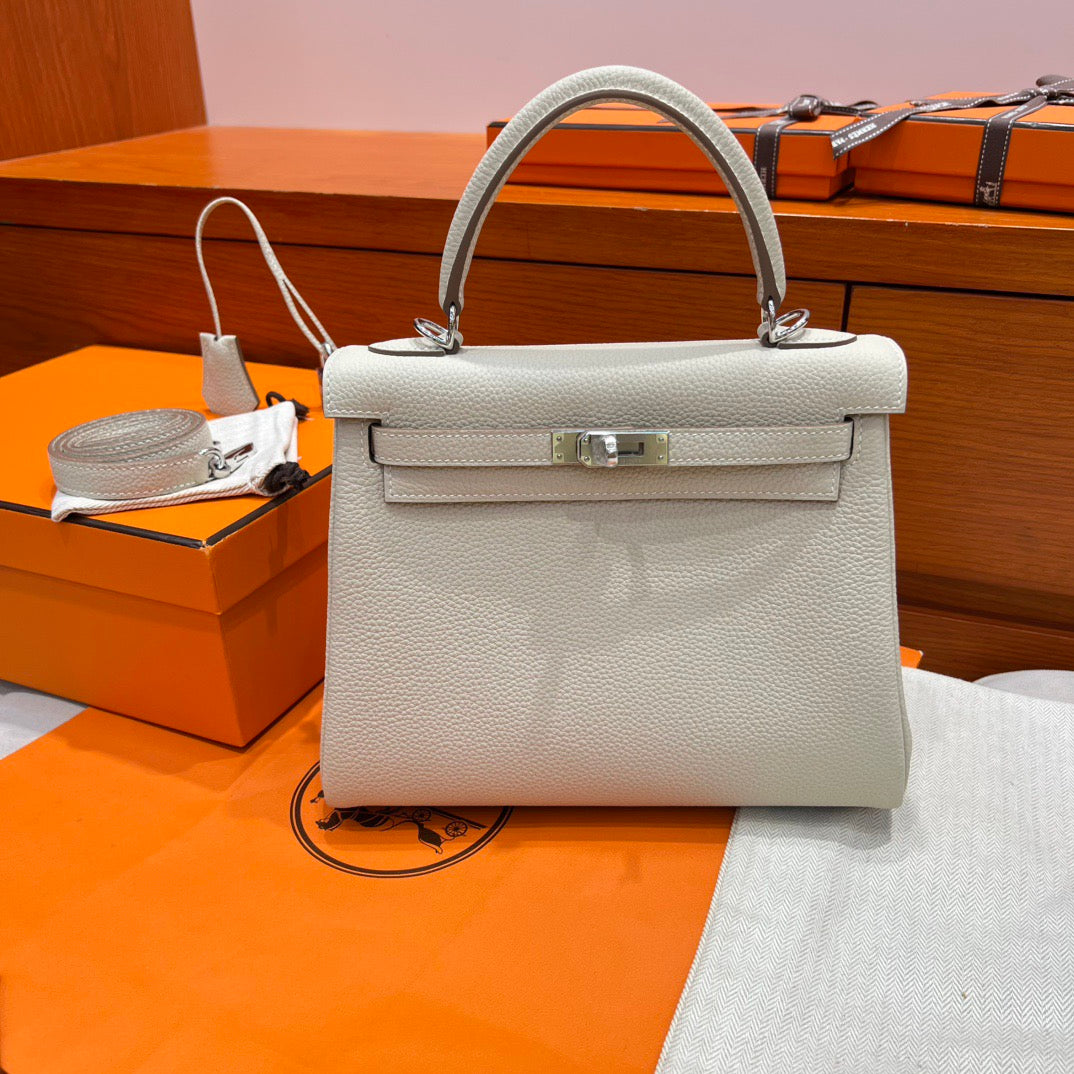 Hermes Kelly 25
