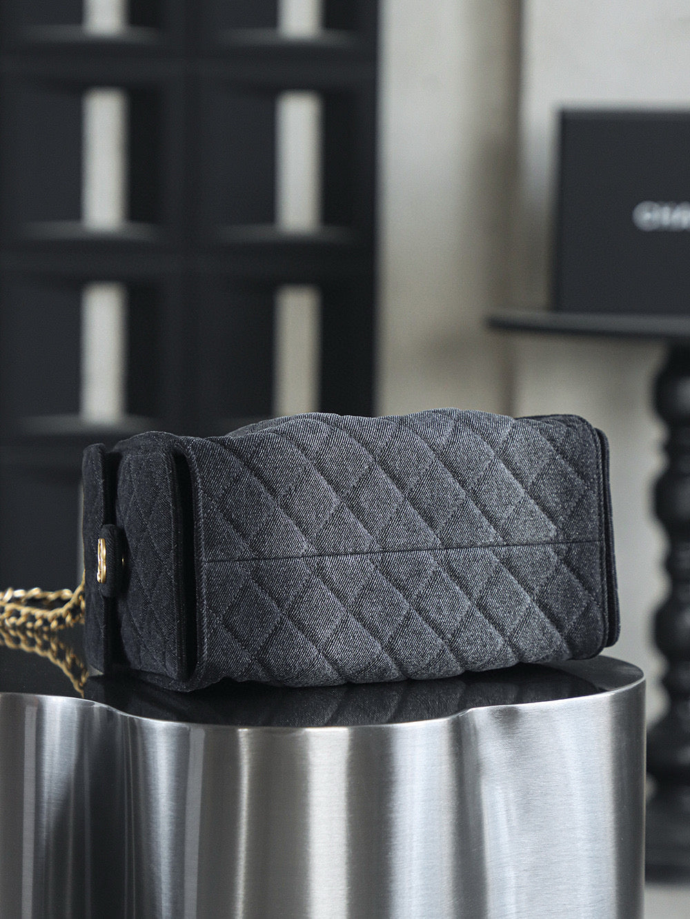 Chanel Shoulder 25Bag (small)