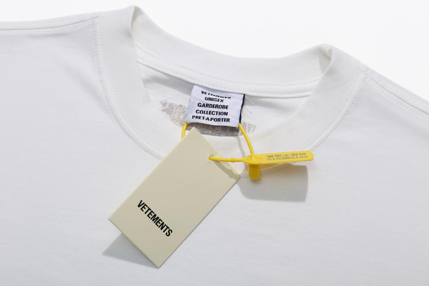 Vetements T-Shirt