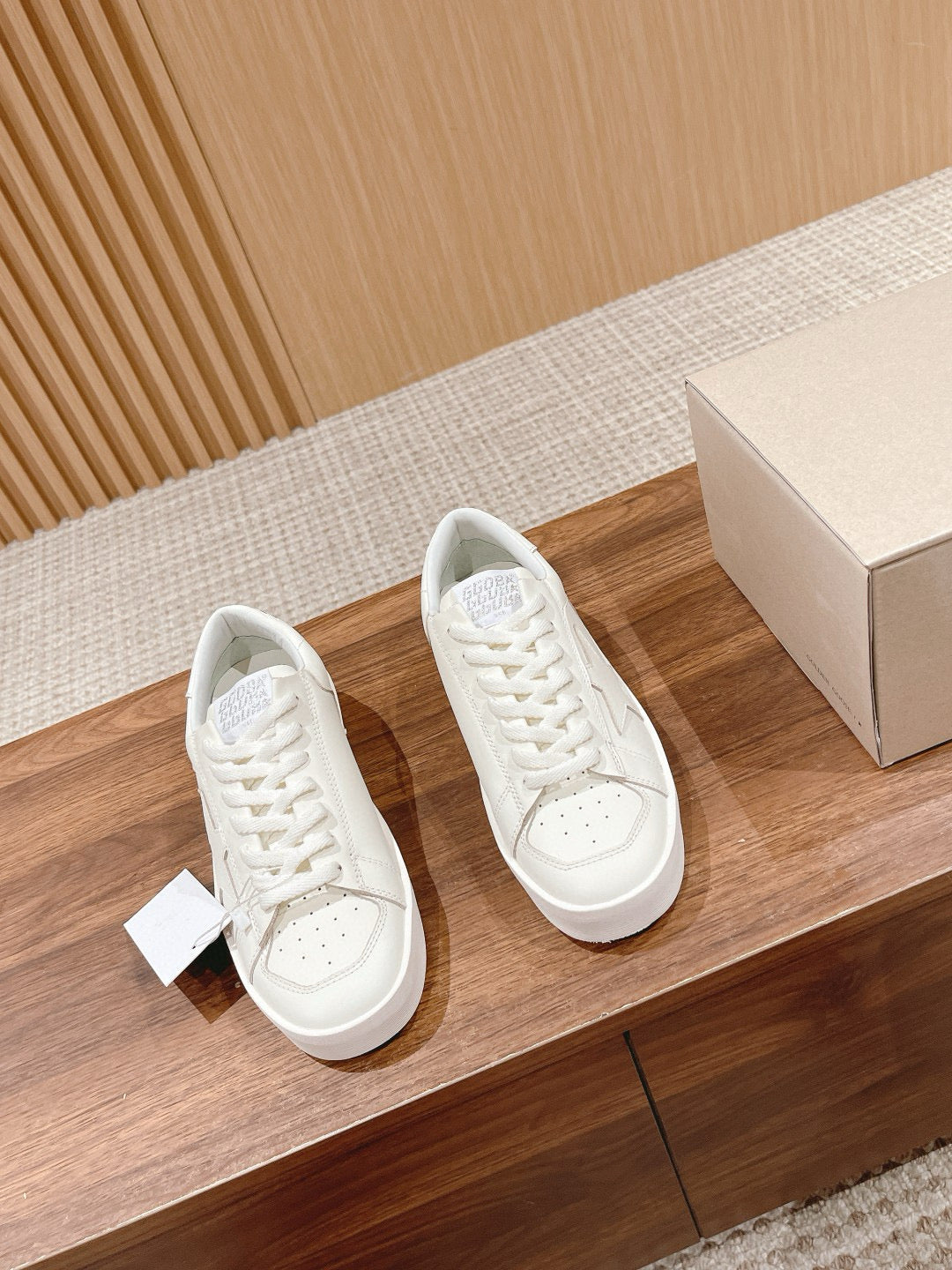 Golden Goose Sneaker