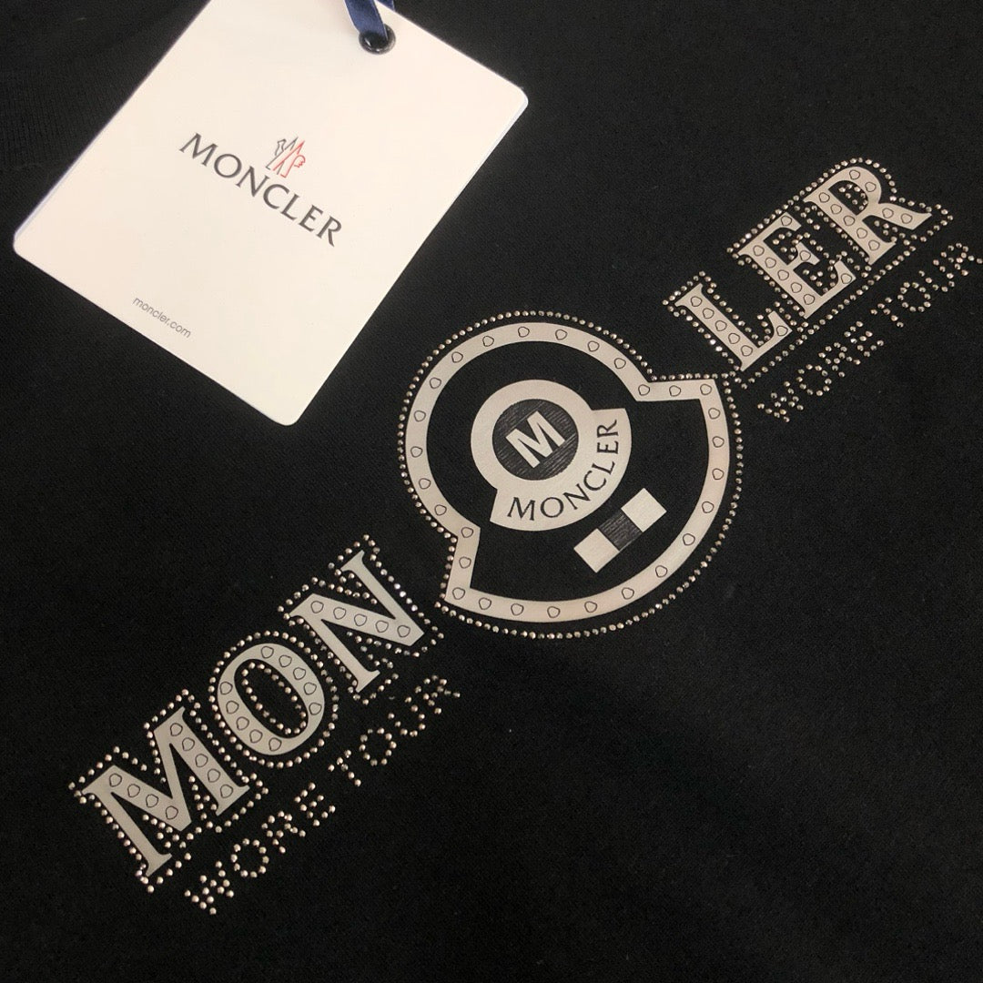 Moncler T-shirt