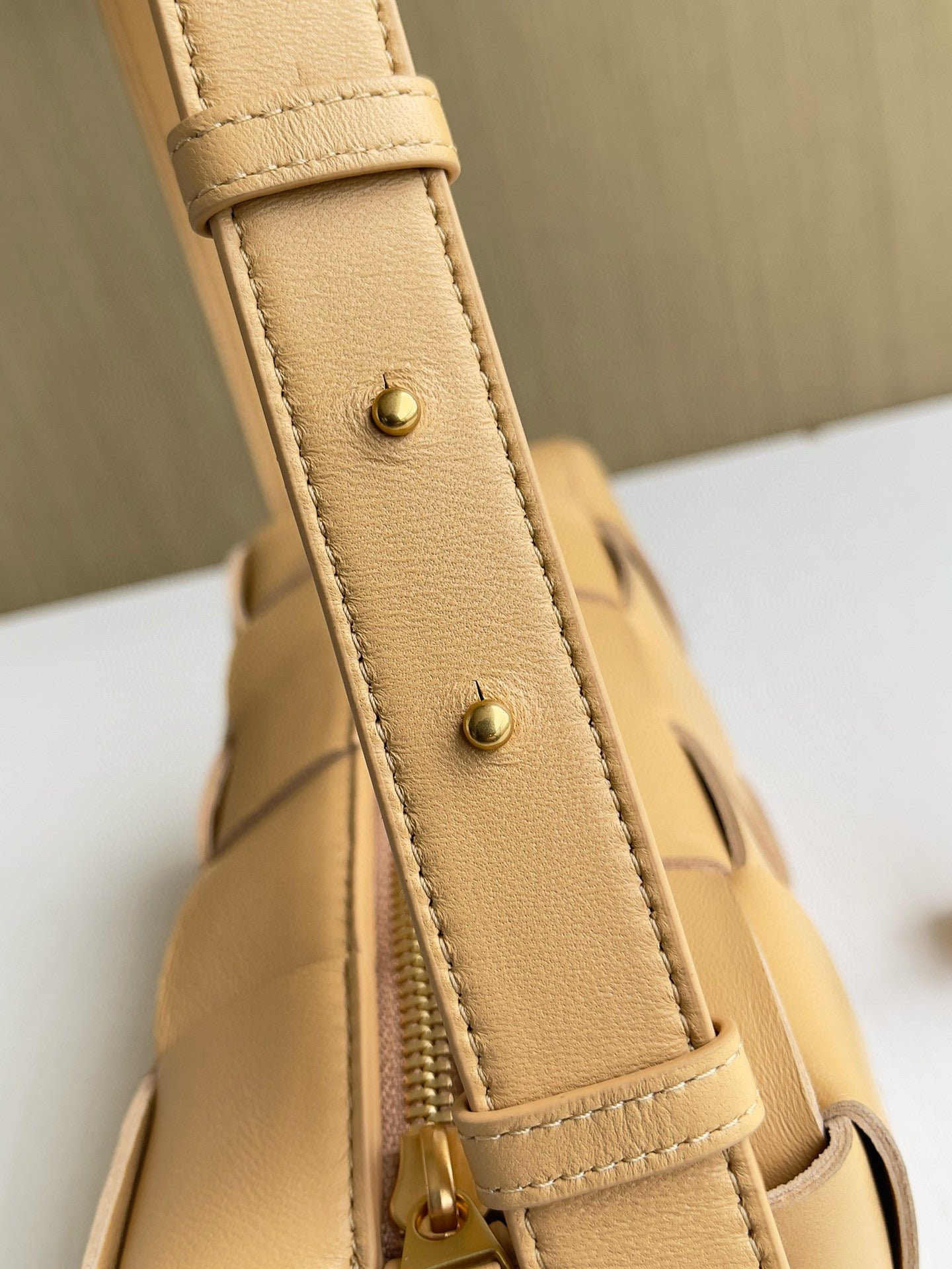 BV Intrecciato Cassette Bag