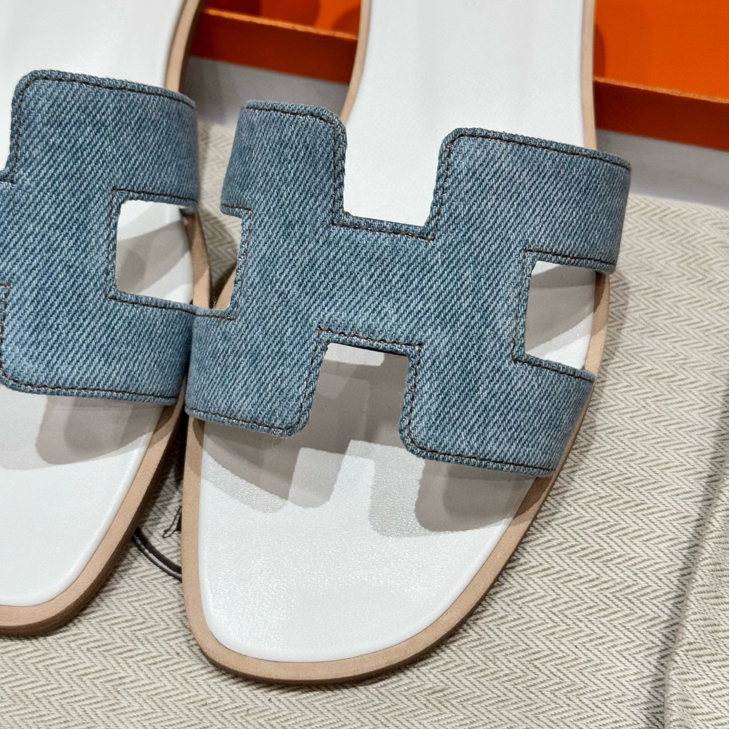 Hermes Slippers