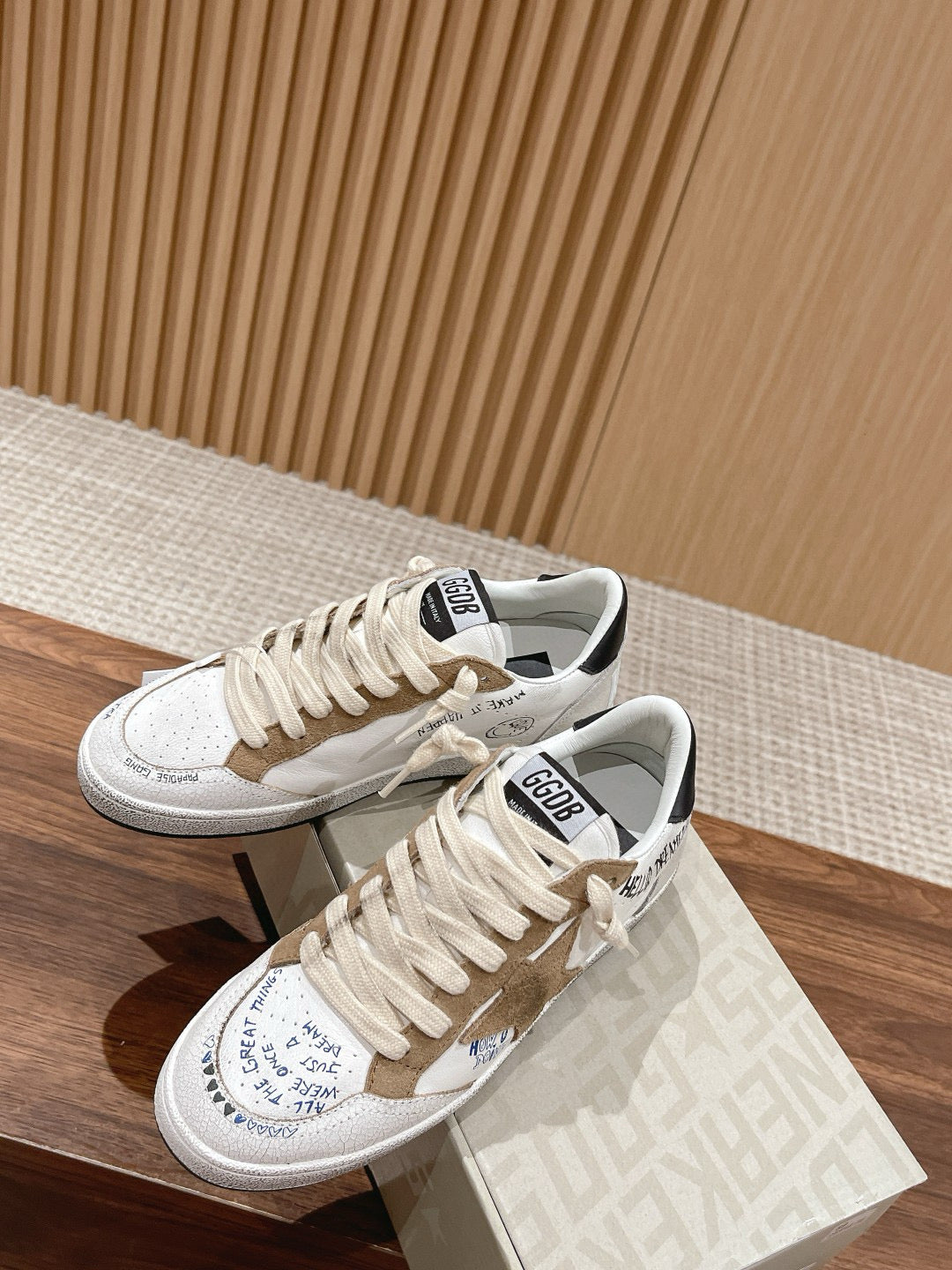 Golden Goose Sneaker