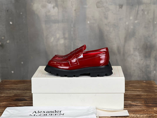 Alexander McQueen Loafer