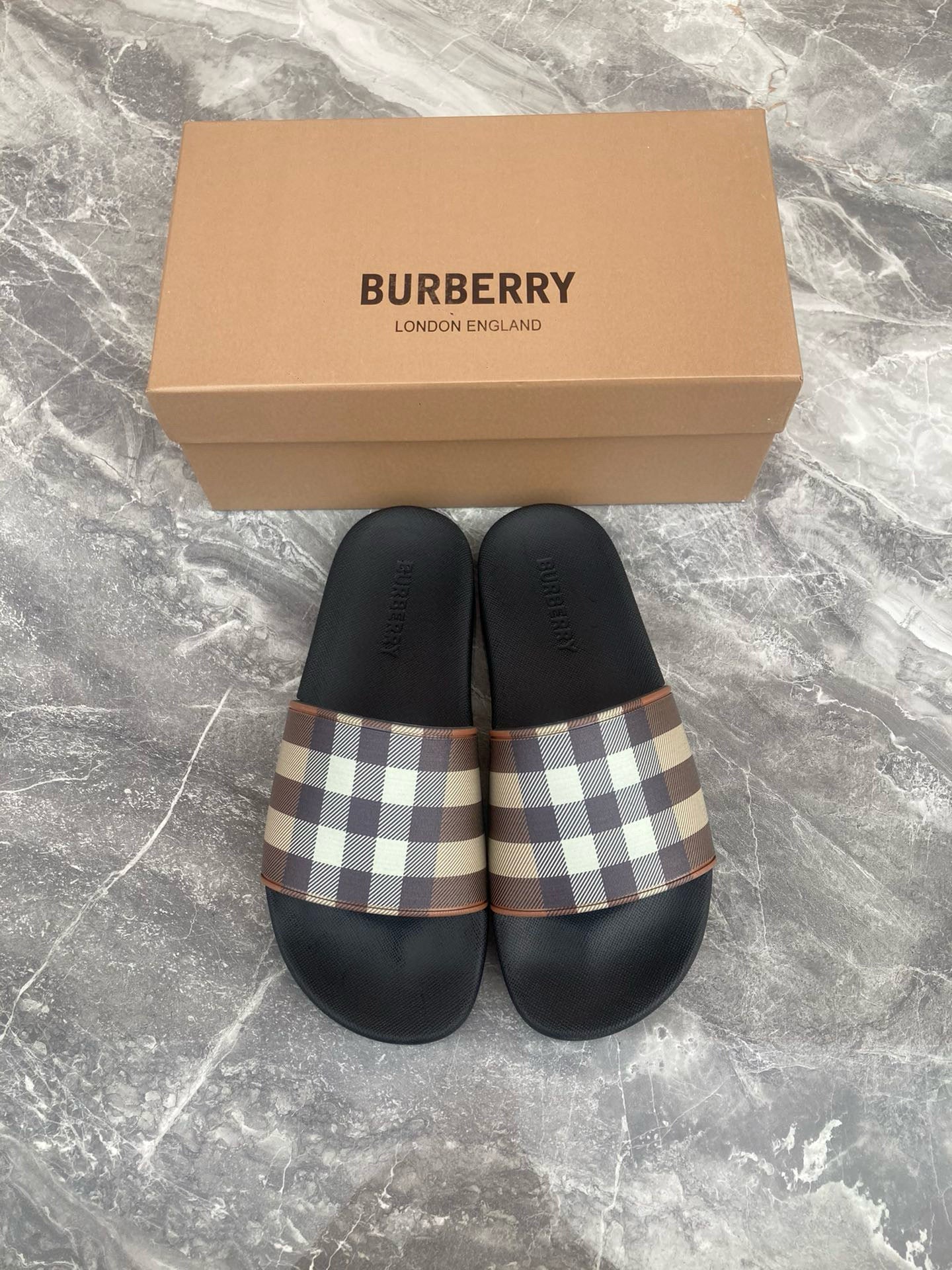 Burberry Sandals