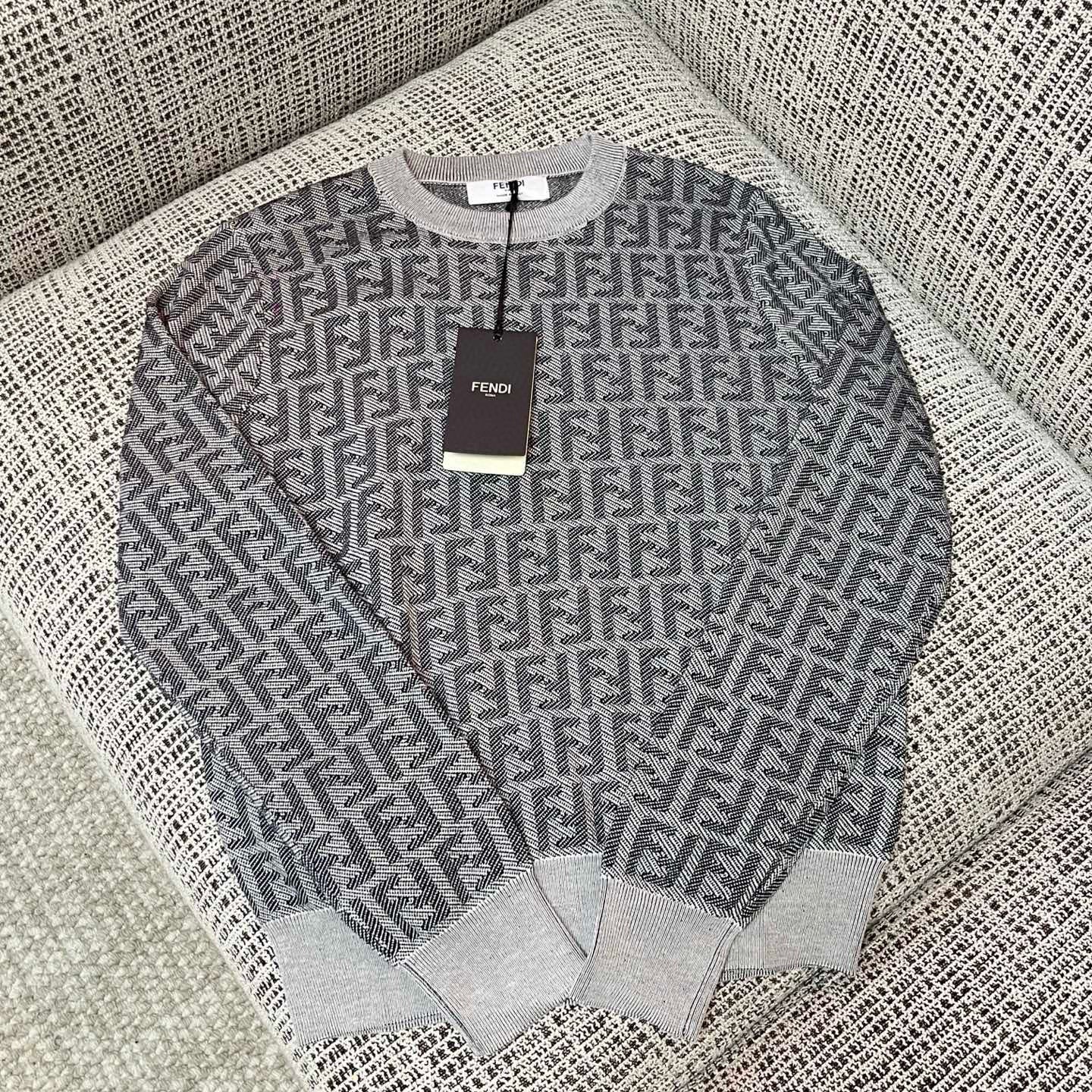 Fendi Sweater