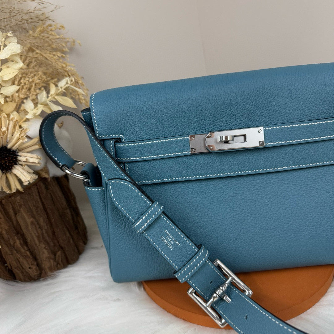 Hermes Messenger Bag