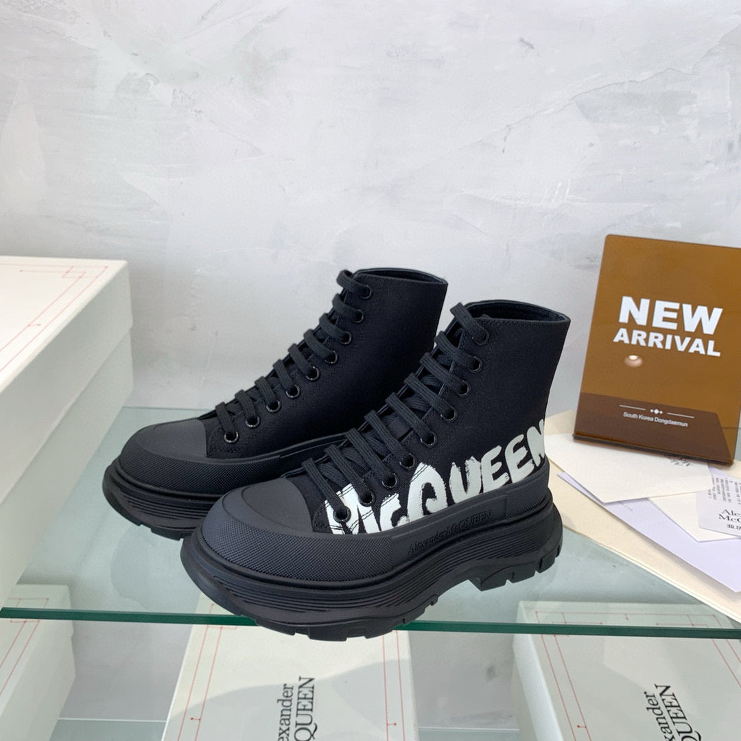 Alexander McQueen Sneakers