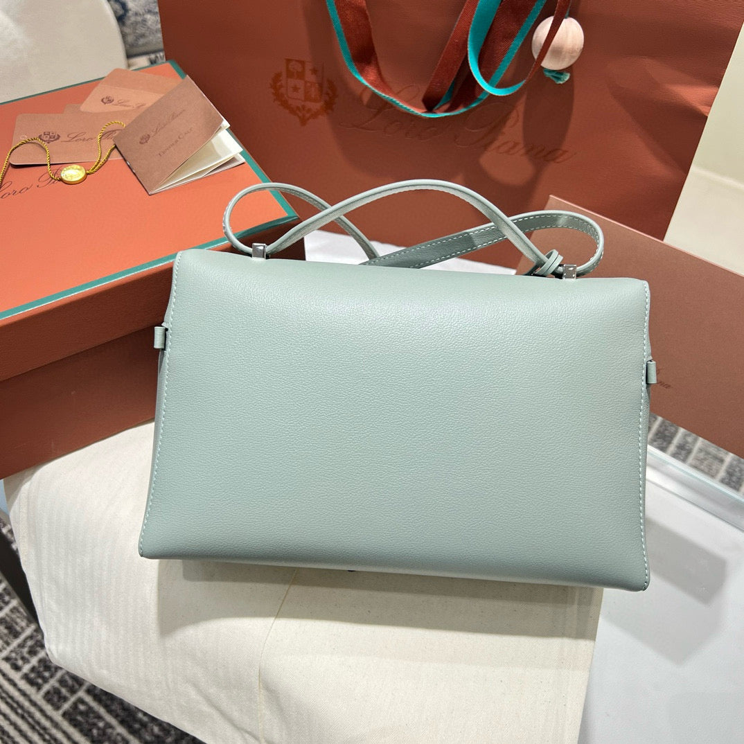 Loro Piana Extra Bag 27