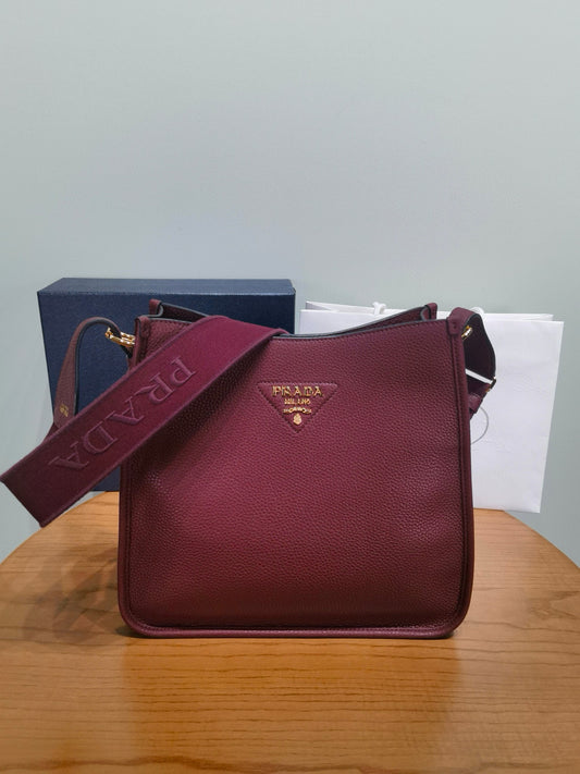 PD Small Camera Crossbody Bag 30x28x12cm