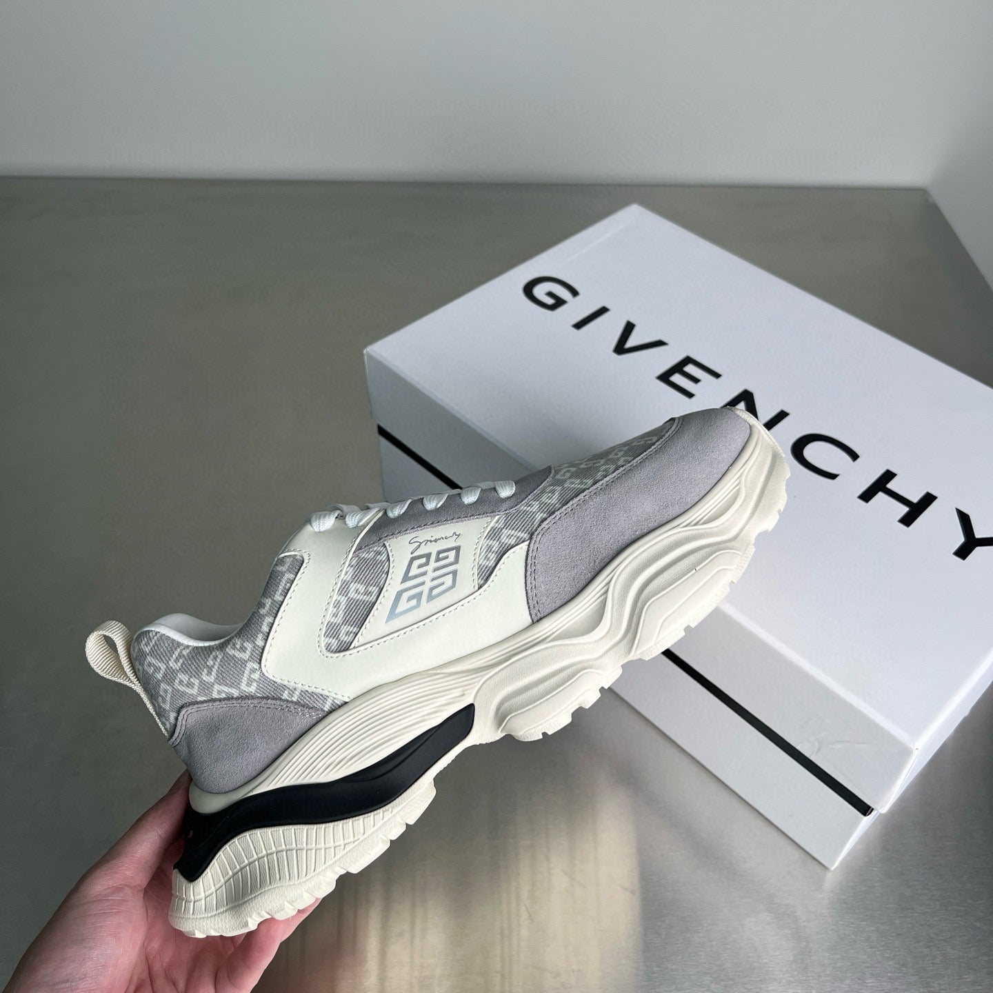 Givenchy Sneakers