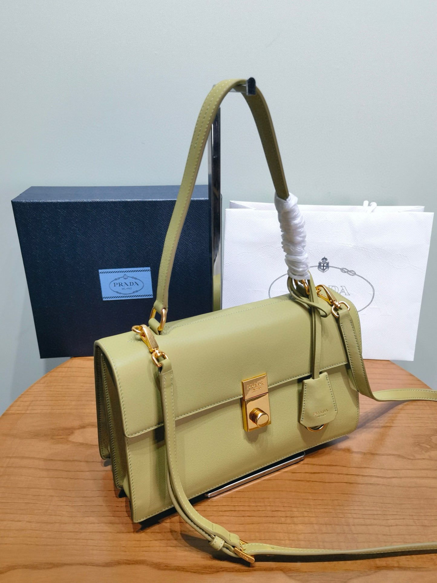 PD Soft Sound Shoulder Bag 28x16x10cm