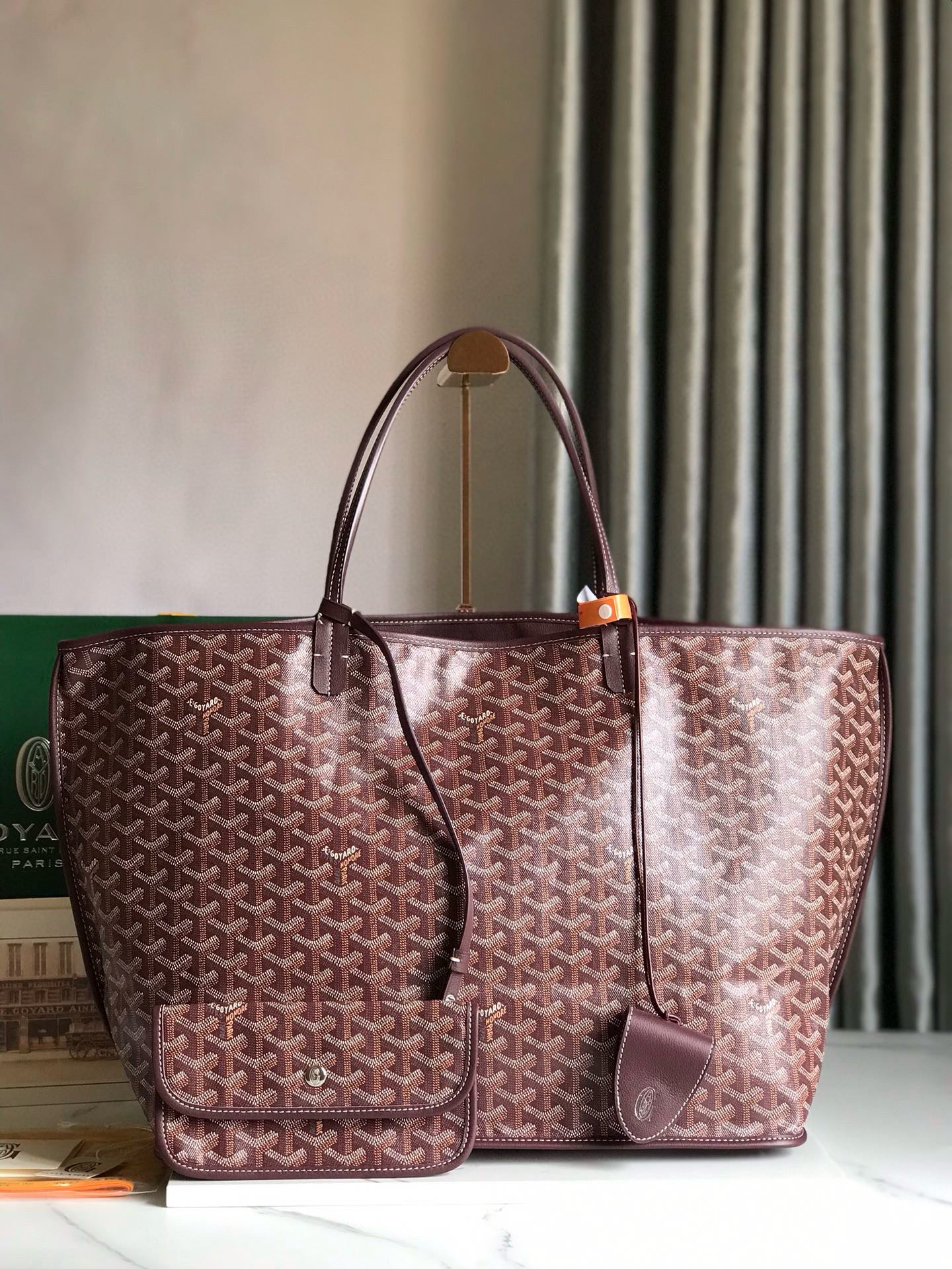 GOYARD REVERSIBLE ANJOU 39*32*19