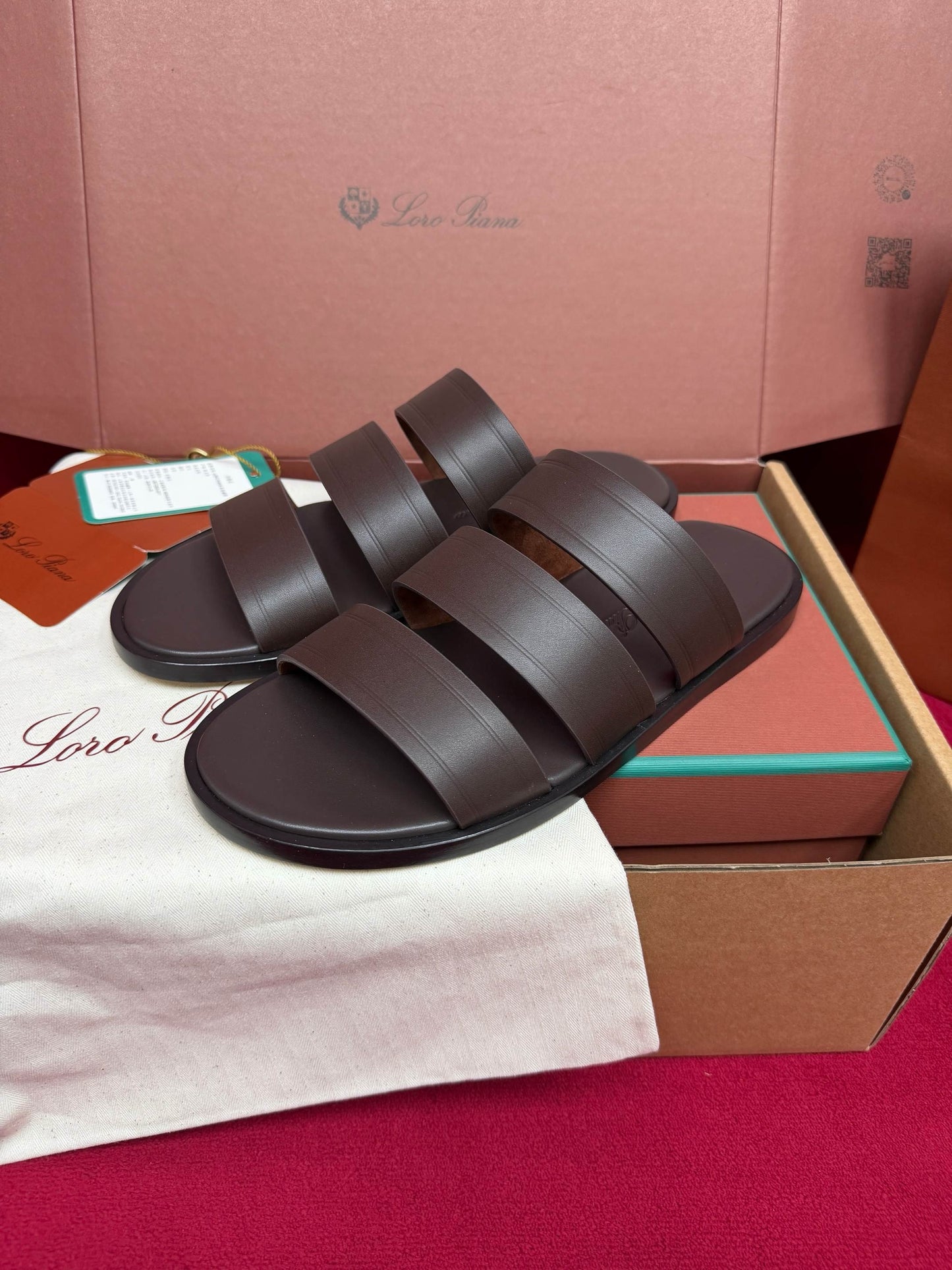 LP Sandal