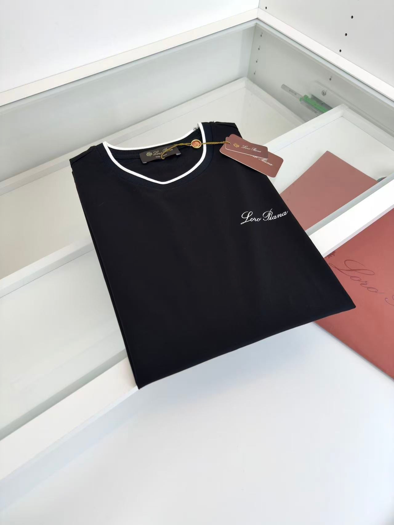 LP T-shirt