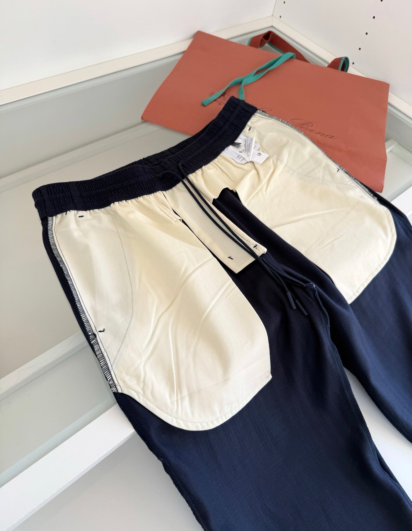 LP Long Pants