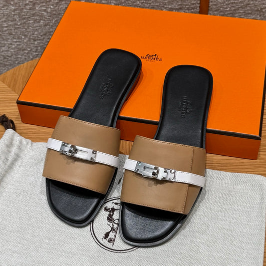 Hermes Sandals