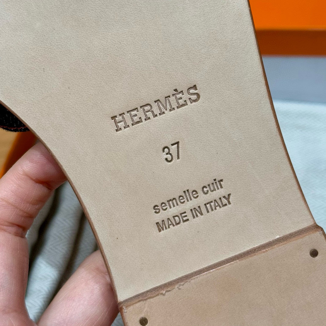 Hermes Slippers