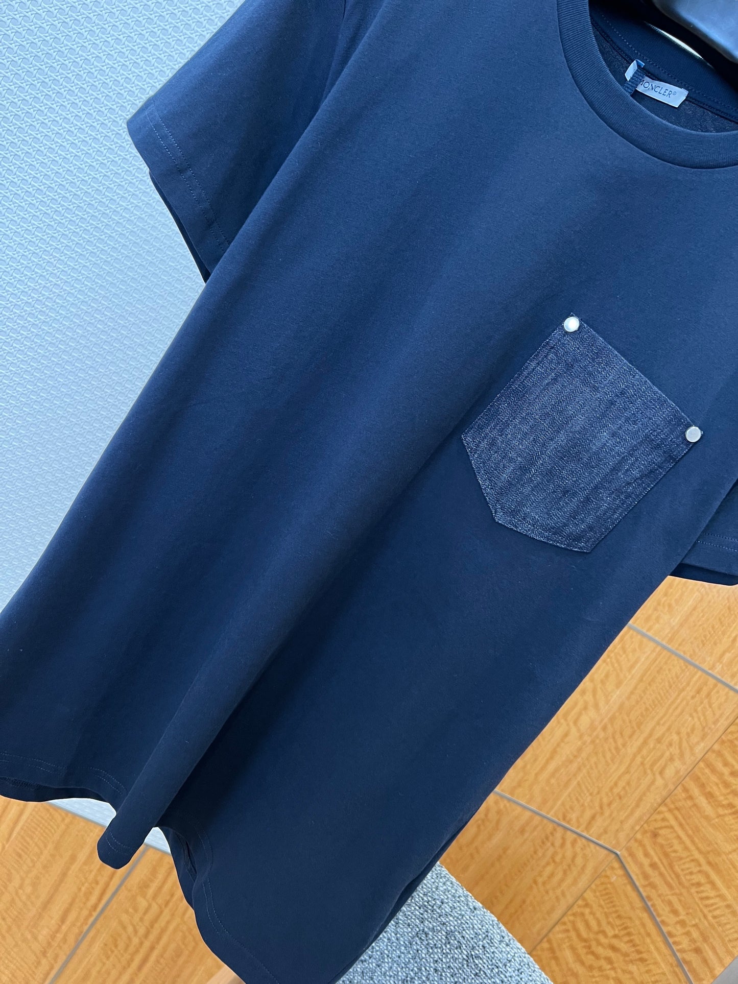 Moncler T-shirt