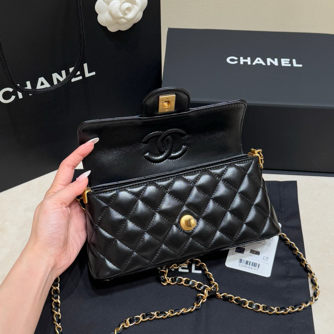 Chanel 25P Kelly (14x20x5.5cm)