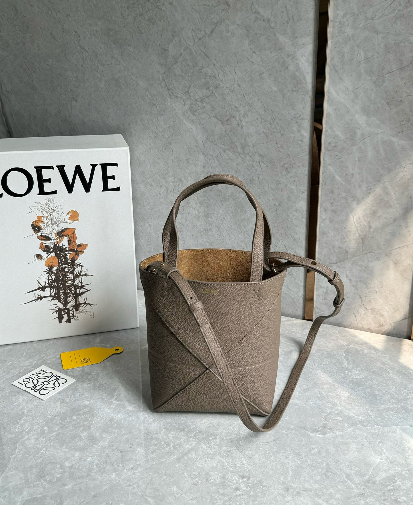 Loewe Puzzle Fold Tote Bag(25.5x14.5x31.5cm)