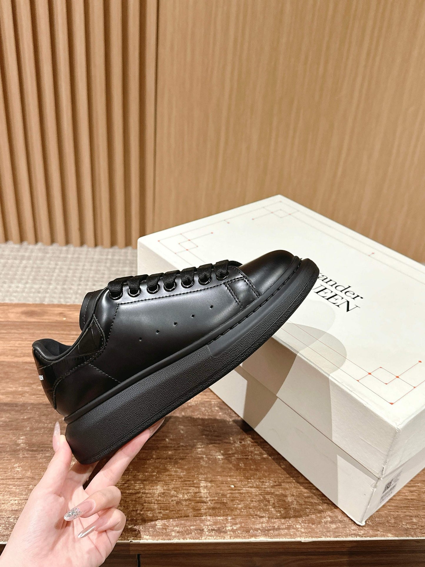Alexander McQueen Sneakers