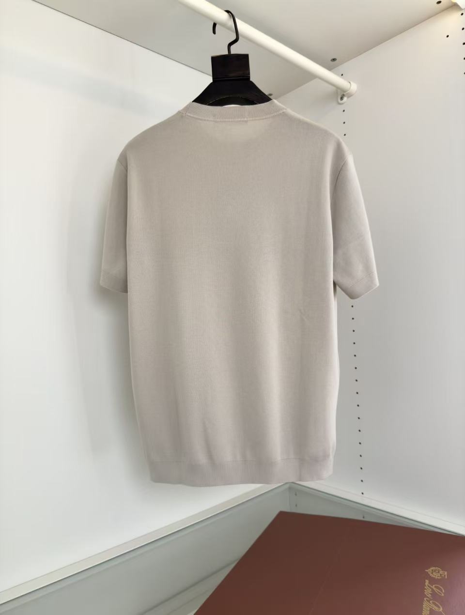 LP T-shirt