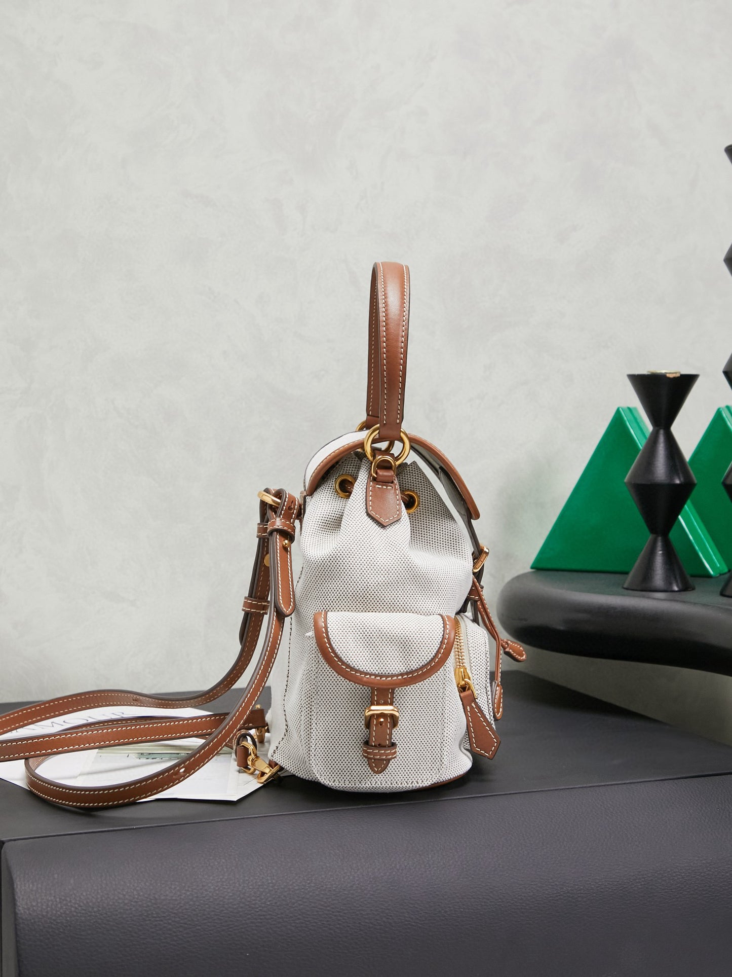 Miu Miu Backpack 22x18x11.5cm