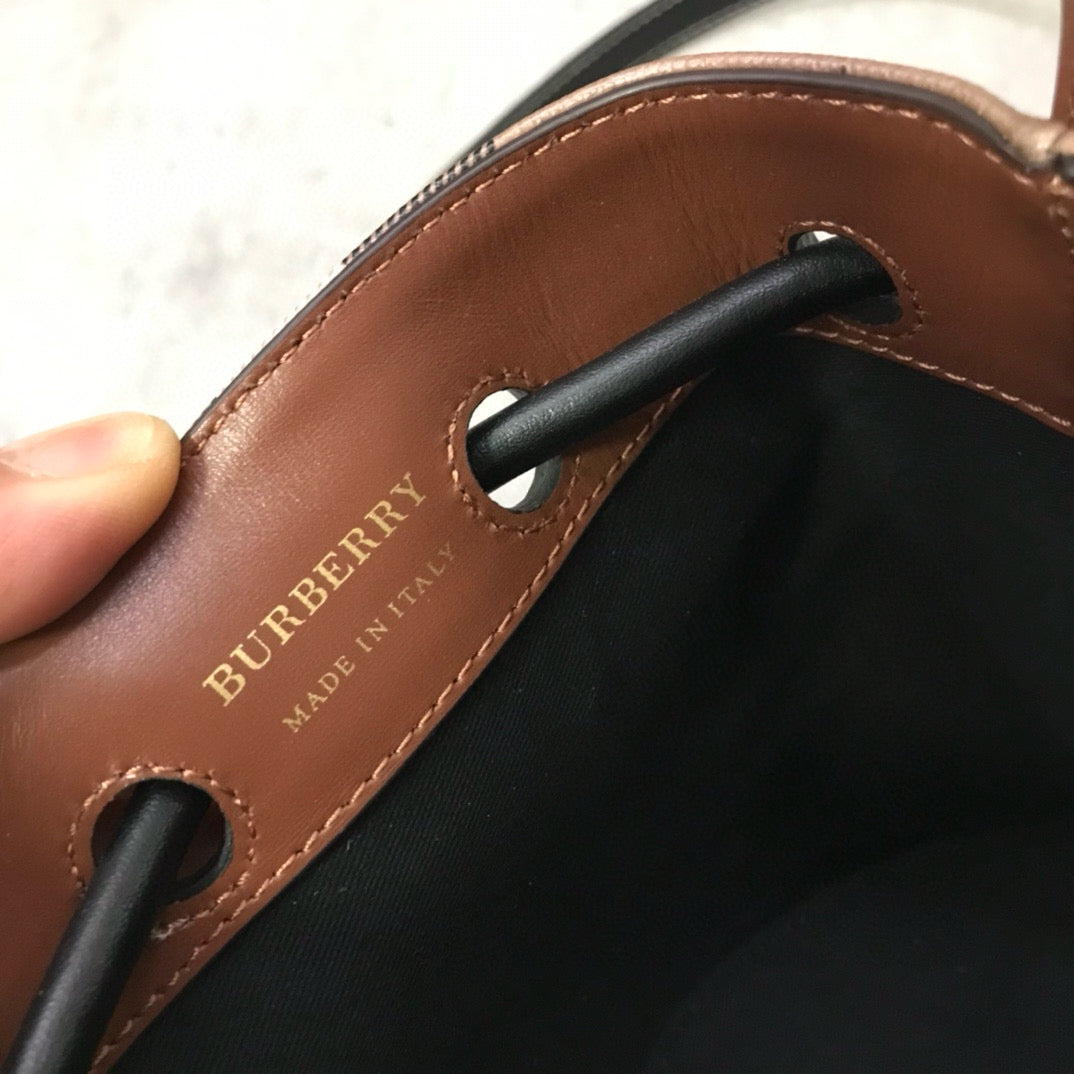 BBR Bucket Bag(16.5CM*11CM*18.5CM)