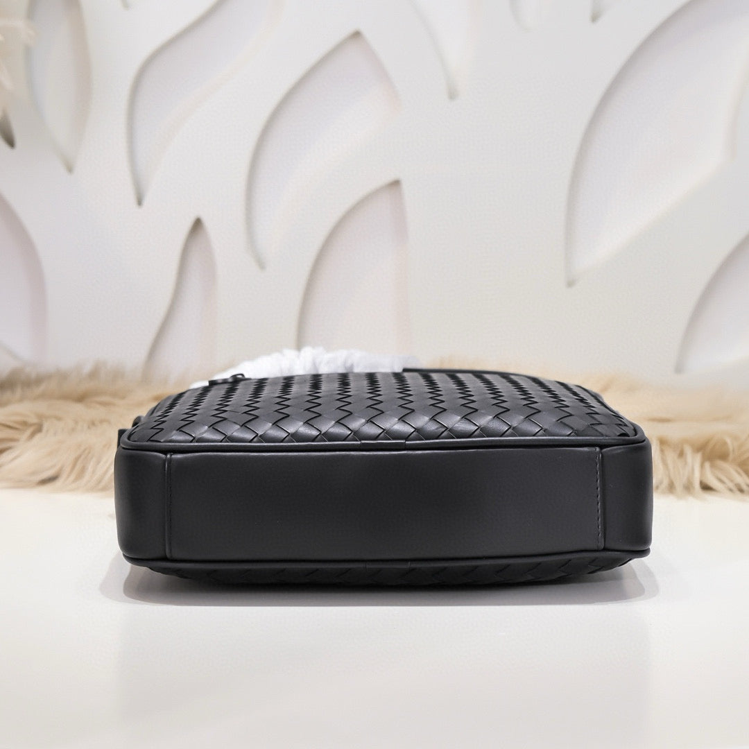 BV Cross Body Bag 25.27.6CM