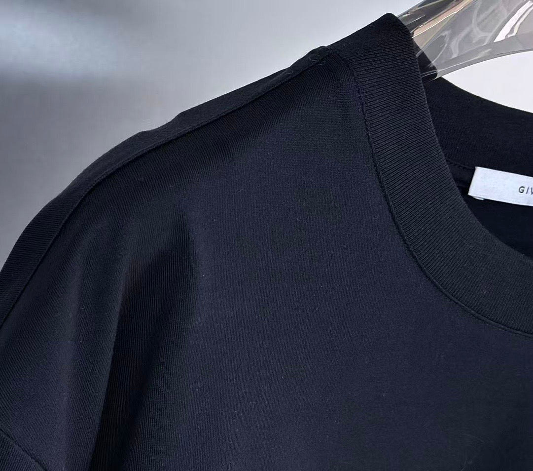 Givenchy T-Shirt