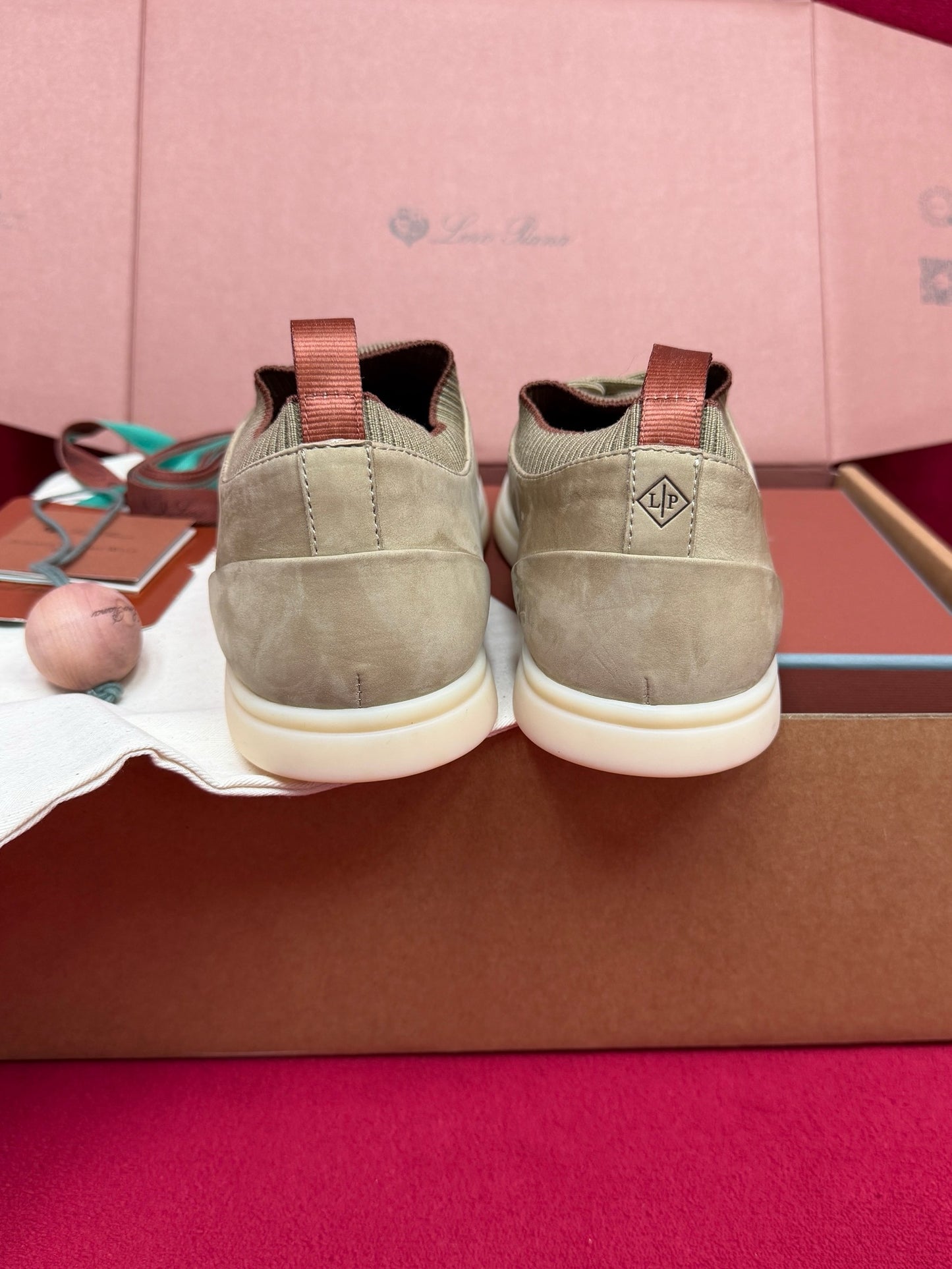 LP Sneaker