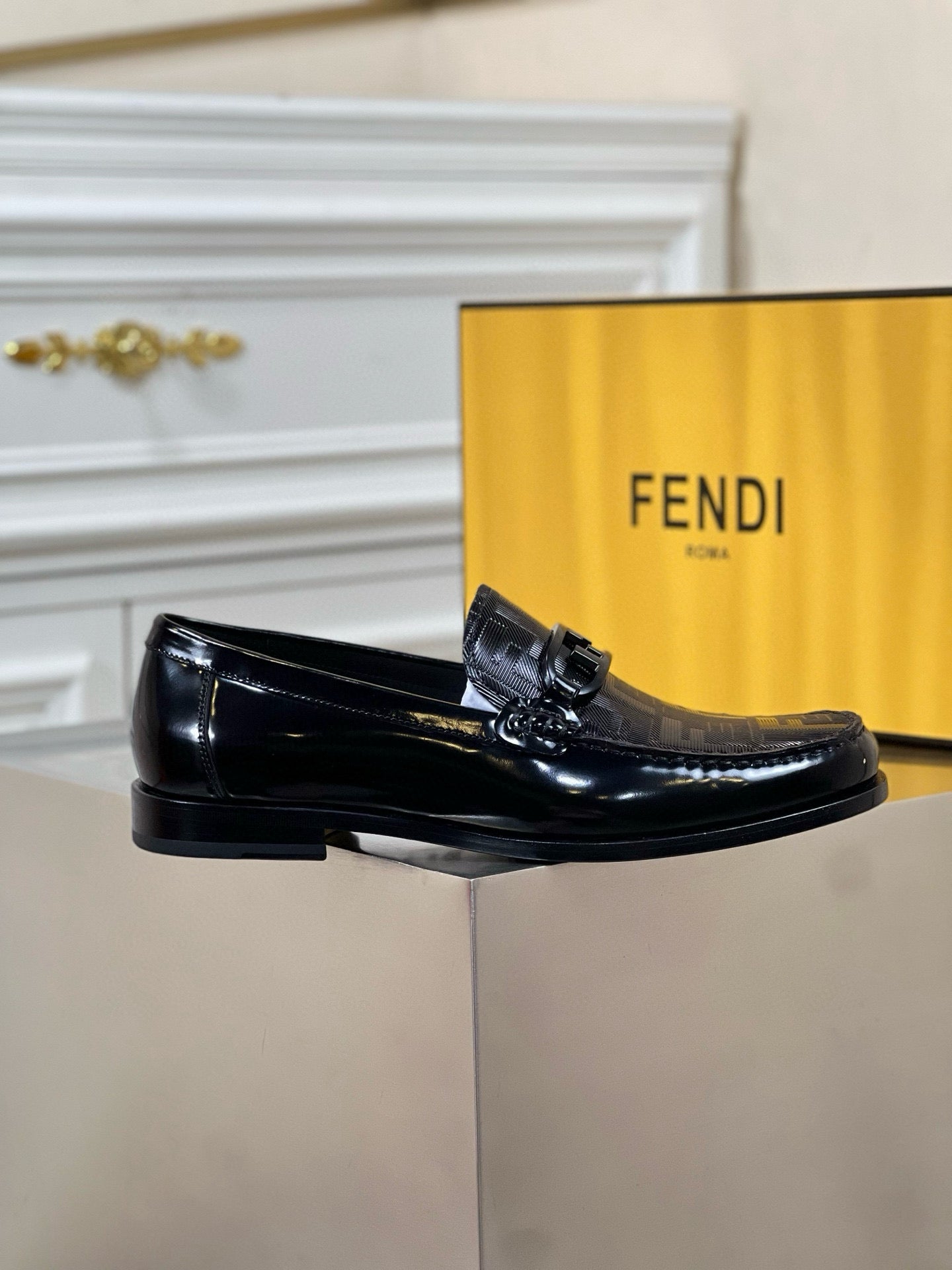 Fendi Loafer