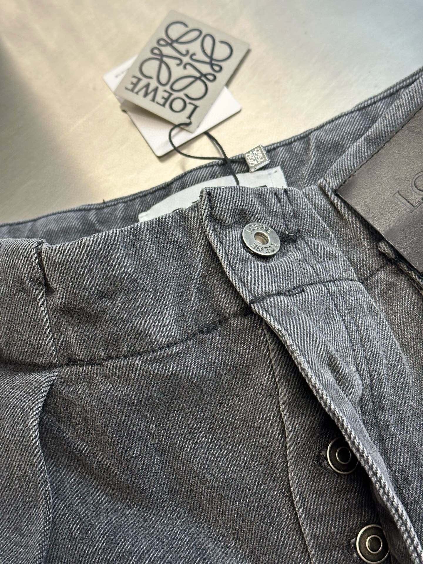 Loewe Jean