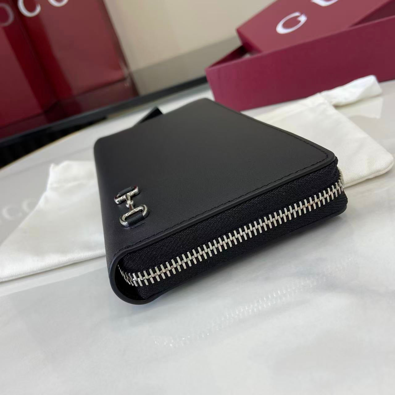 Gucci Long Zipped Wallet