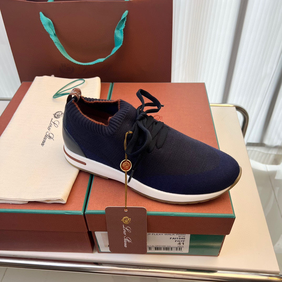 LP Sneakers