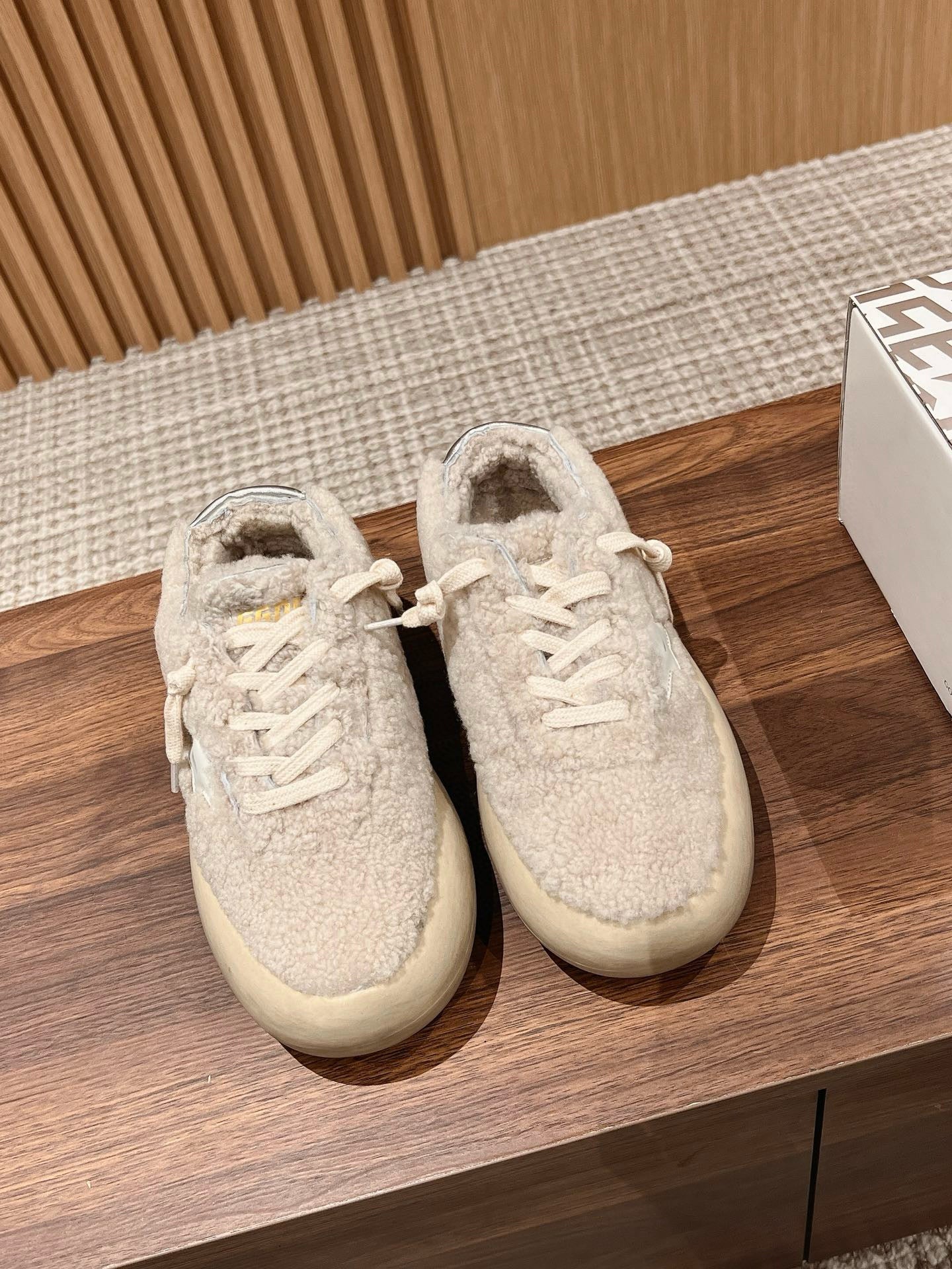 Golden Goose Sneaker