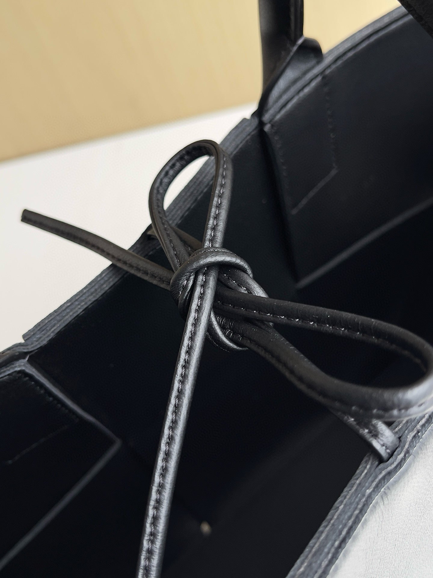 Bottega Veneta Tote Mini